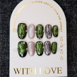 Green and Gray Press-On Nails